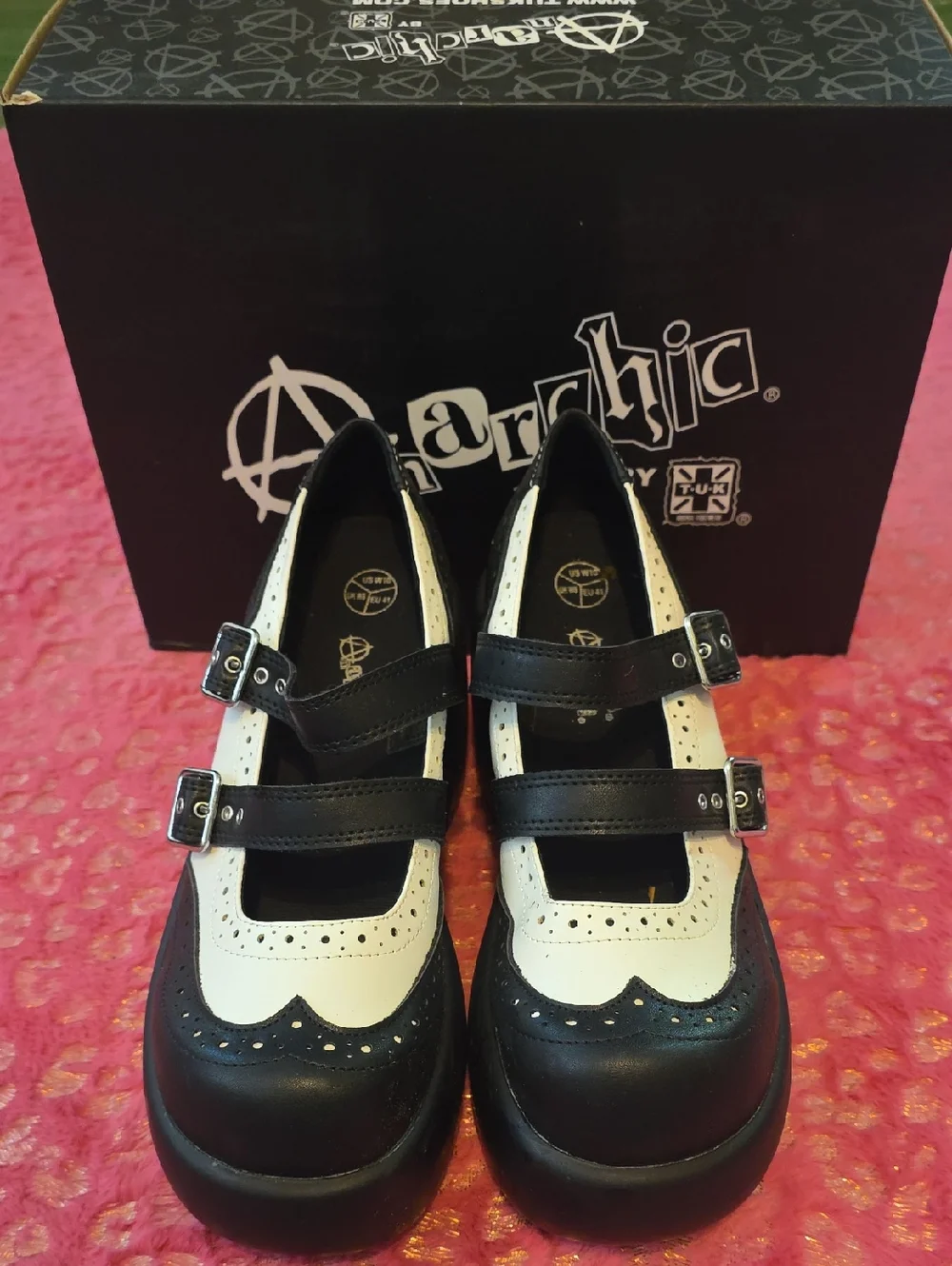 T.U.K Mary Jane Brogue - Picture 1 of 15